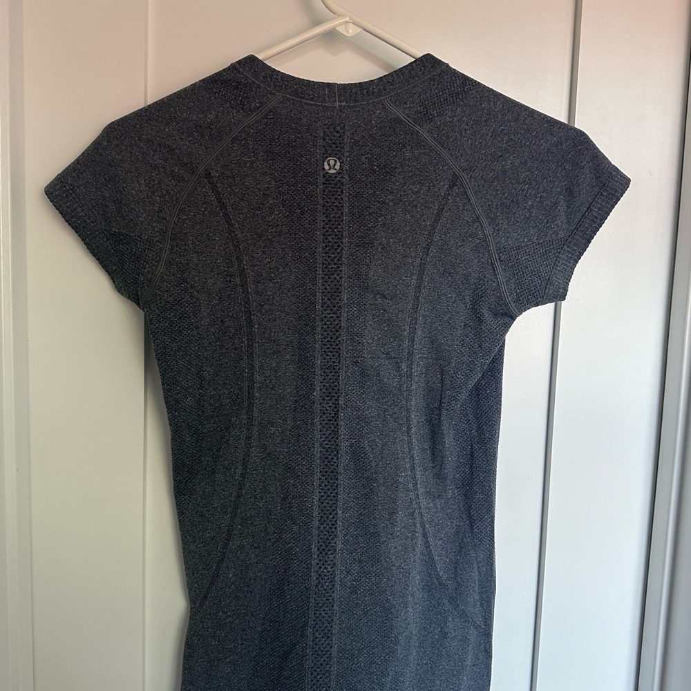 Lululemon Swiftly Tech - image 1